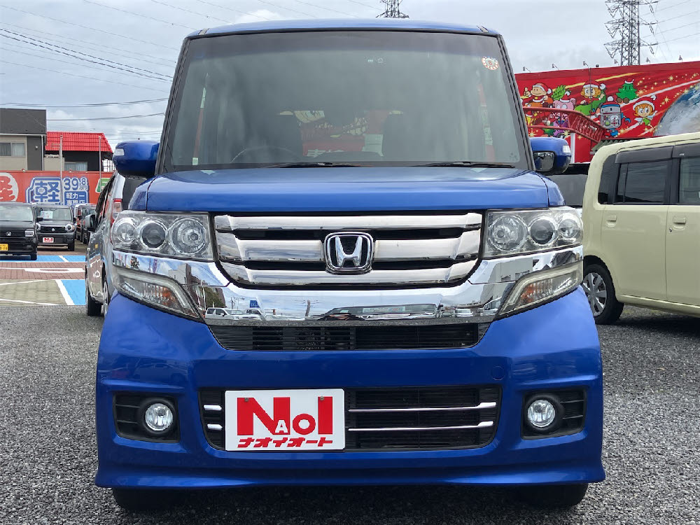 ホンダ　N-BOX カスタム　GLパッケージ1枚目