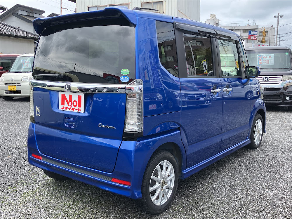 ホンダ　N-BOX カスタム　GLパッケージ3枚目