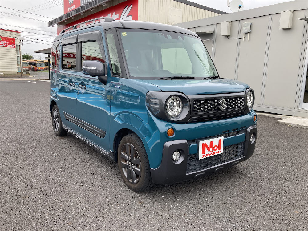スズキ　スペーシアギア　ハイブリッドXZ　1枚目