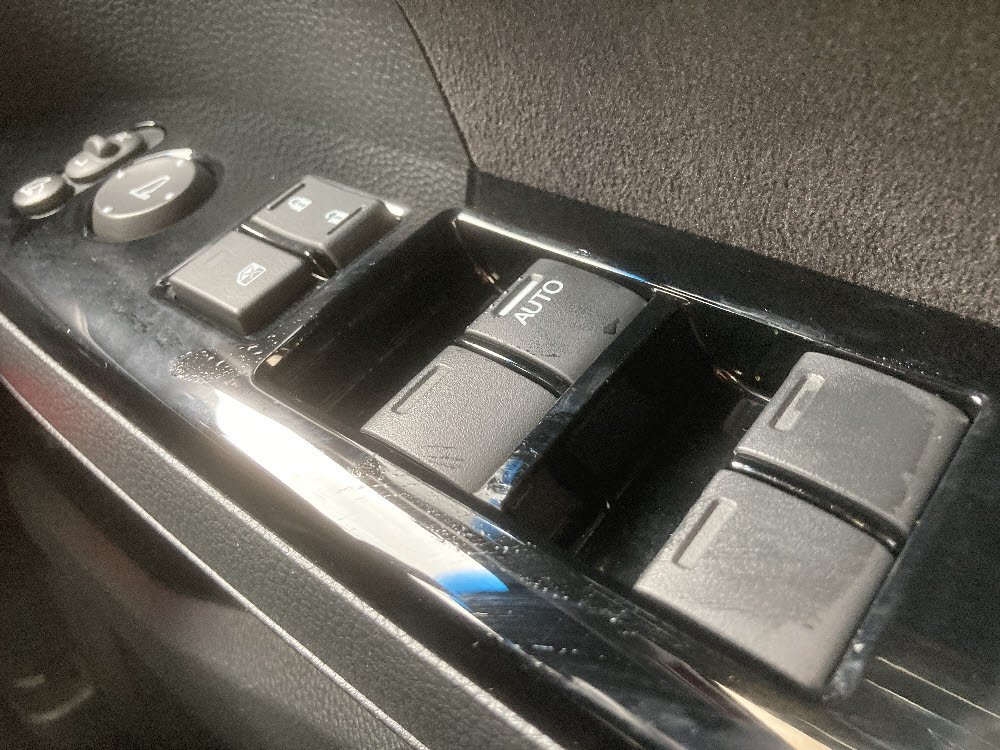 ホンダ N BOXカスタム GLホンダセンシング18枚目