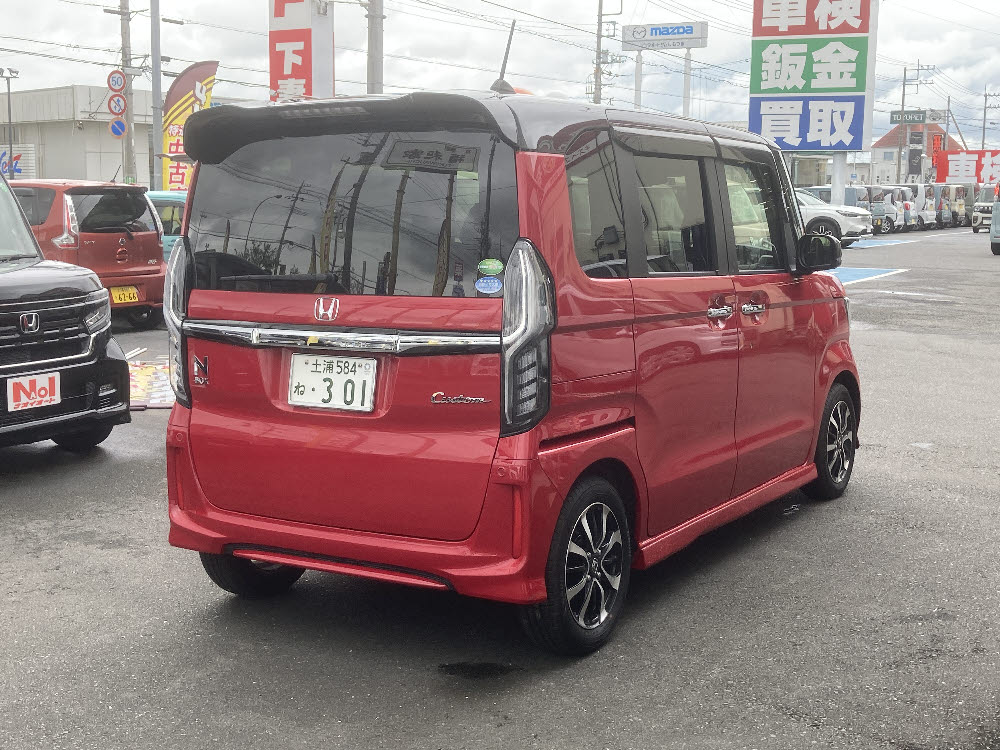 ホンダ N BOXカスタム GLホンダセンシング4枚目