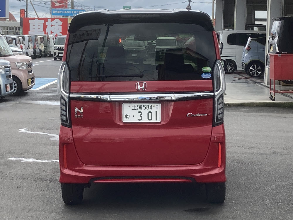 ホンダ N BOXカスタム GLホンダセンシング5枚目