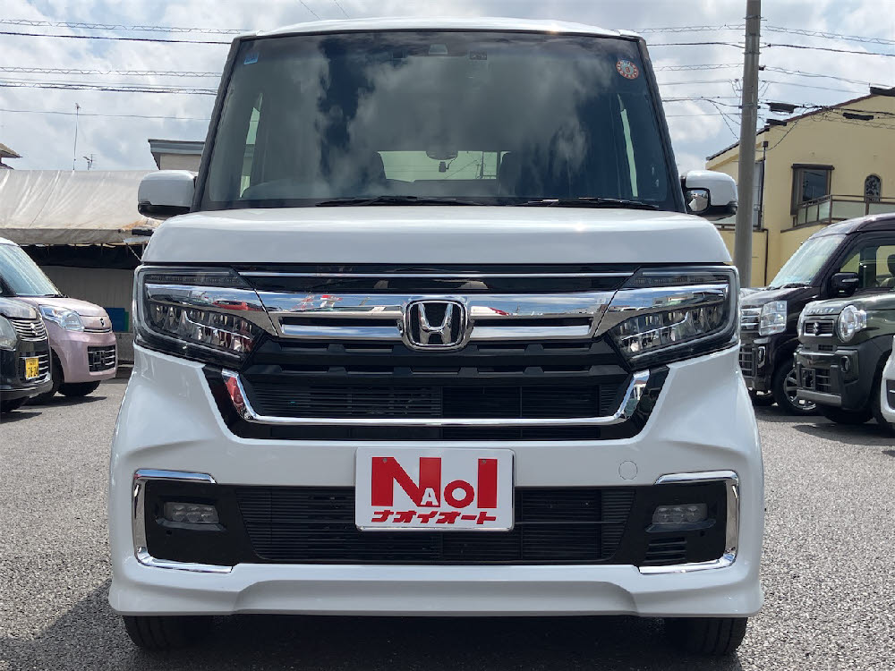 ホンダ N BOXカスタム L1枚目