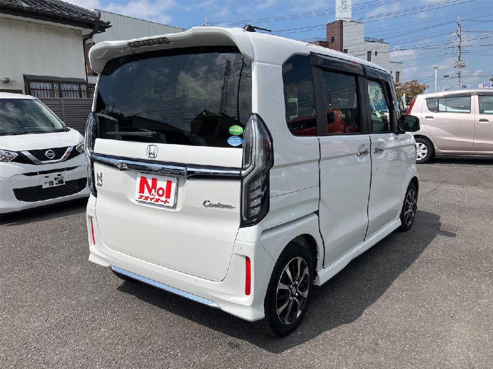 ホンダ N BOXカスタム L3枚目