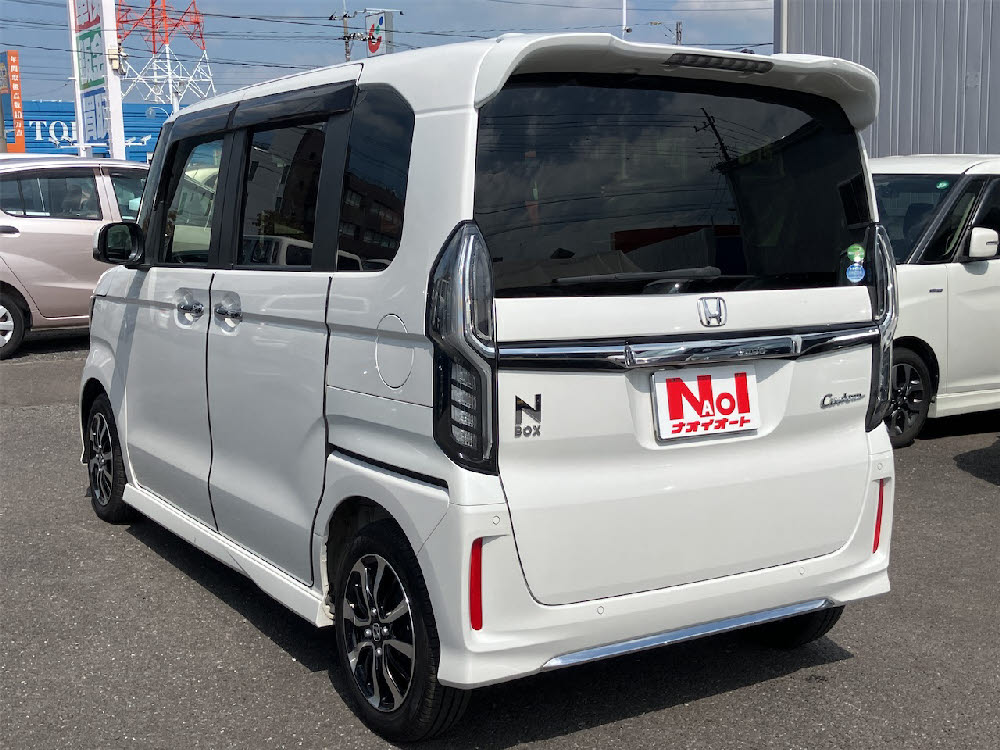 ホンダ N BOXカスタム L5枚目