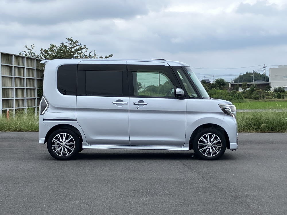 ダイハツ タントカスタム XトップエディションSA 29商談5枚目