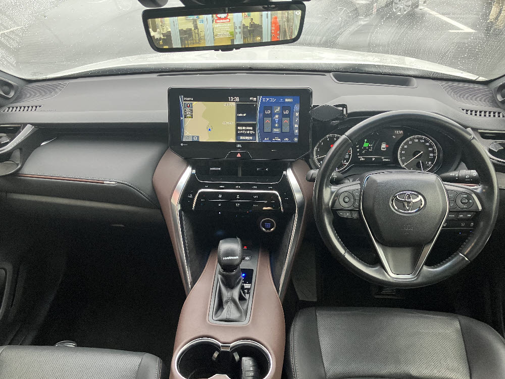トヨタ ハリアー Z レザーパッケージ9枚目