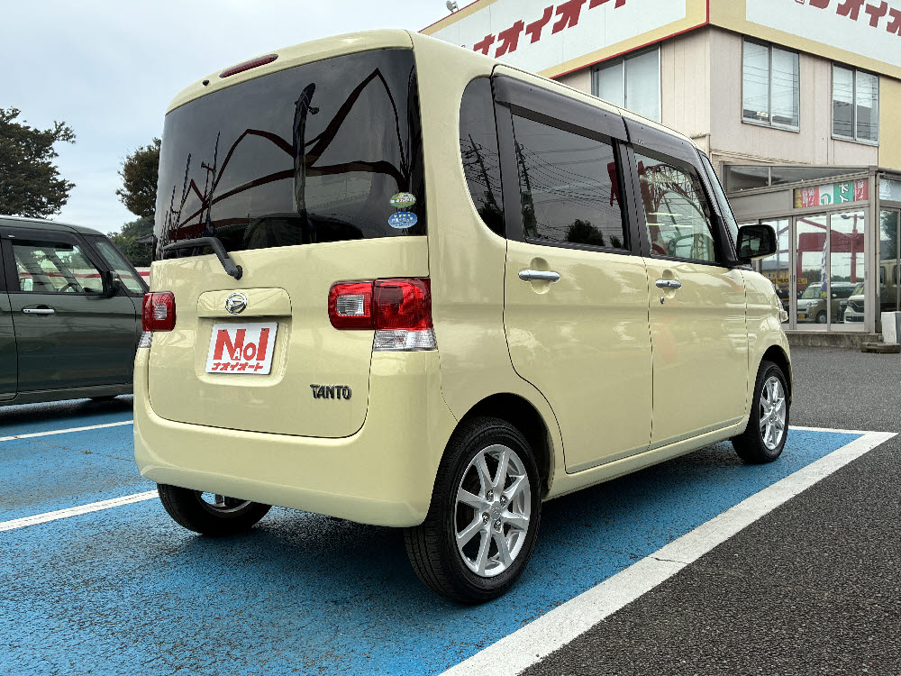 ダイハツ タント X4枚目