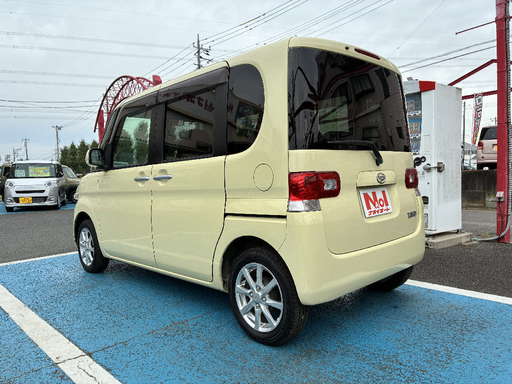 ダイハツ タント X6枚目