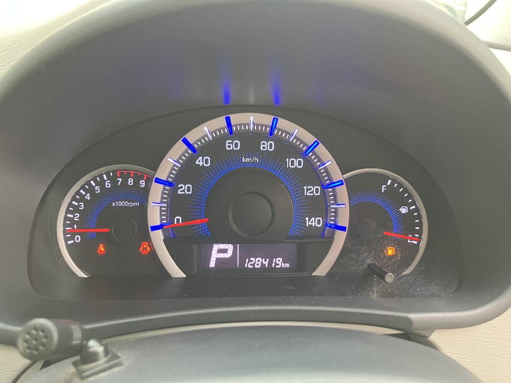 スズキ　ワゴンＲ　FX12枚目