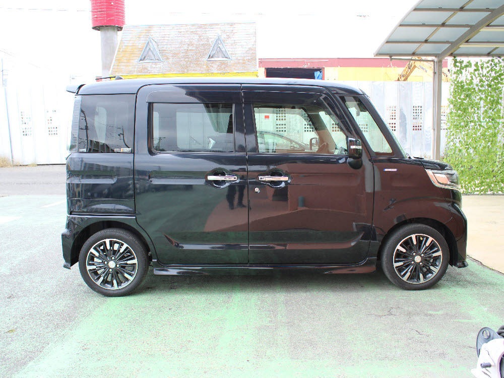 マツダ　フレアワゴンカスタムスタイル　HYBRID　XS3枚目