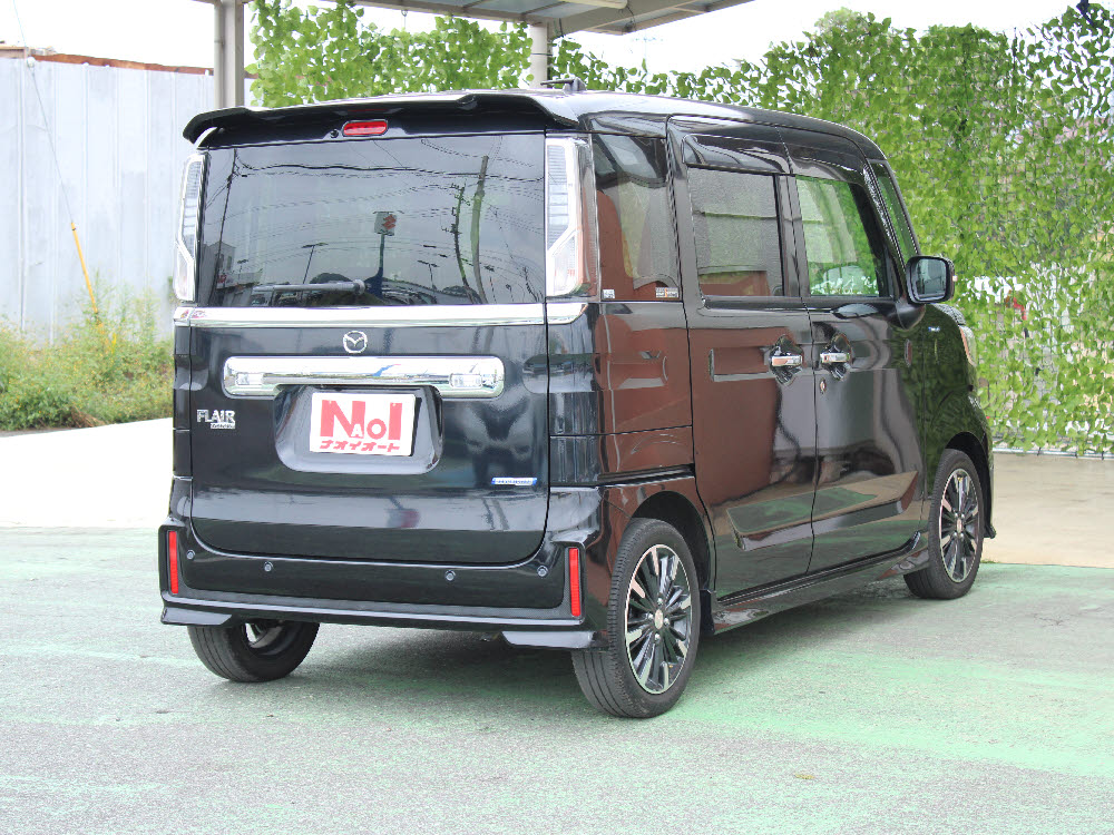 マツダ　フレアワゴンカスタムスタイル　HYBRID　XS4枚目