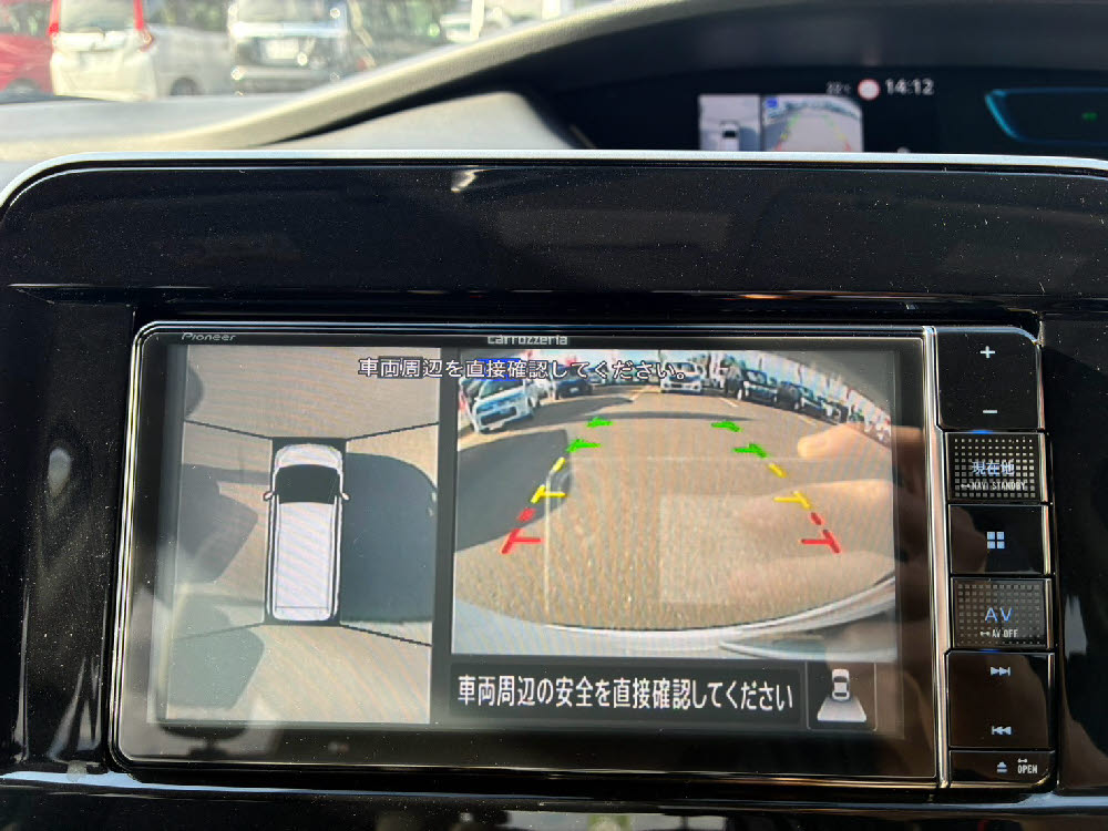 ニッサン セレナ e-POWER XV15枚目