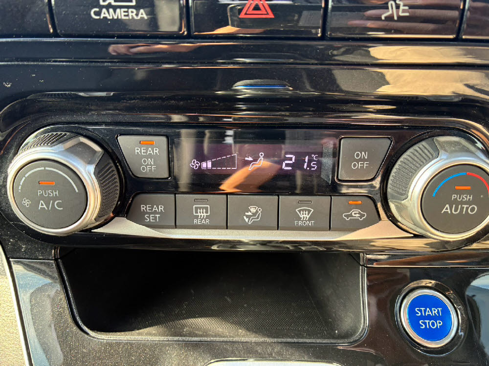 ニッサン セレナ e-POWER XV16枚目