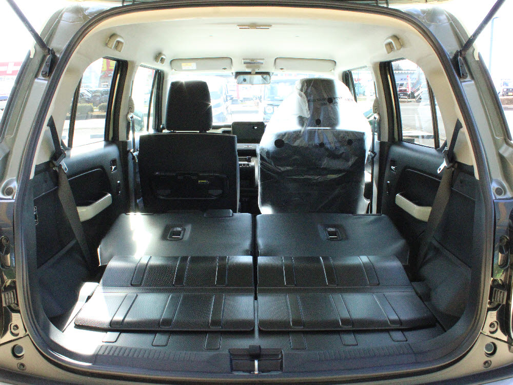 スズキ　Ｘ-ＢＥＥ HYBRID MZ13枚目