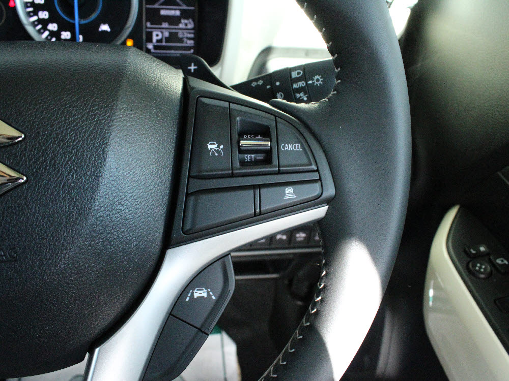 スズキ　Ｘ-ＢＥＥ HYBRID MZ19枚目