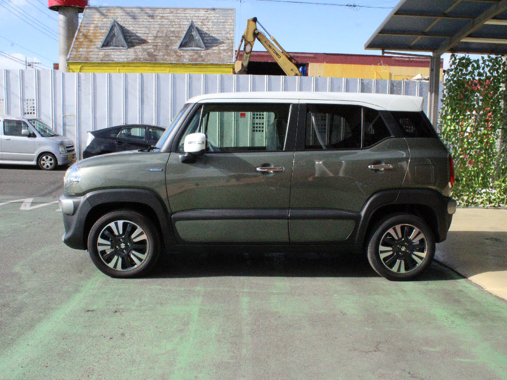 スズキ　Ｘ-ＢＥＥ HYBRID MZ7枚目