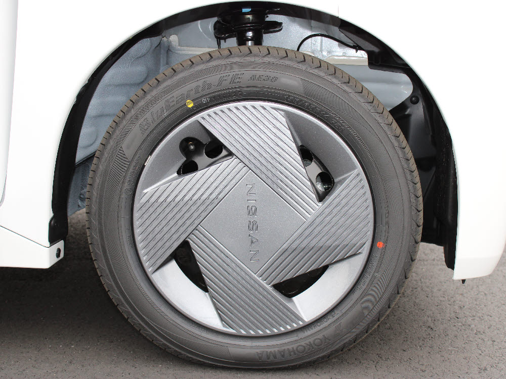 ニッサン　ルークス X14枚目