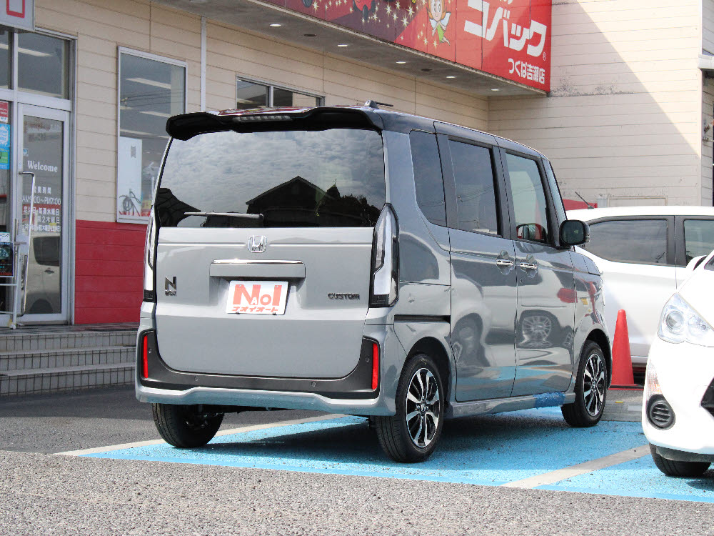 ホンダ　Ｎ ＢＯＸカスタム　コーディネートスタイル 8インチナビ4枚目
