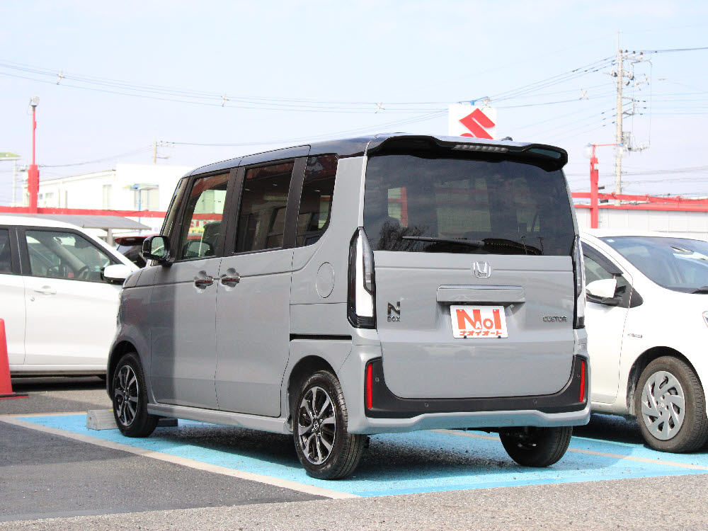 ホンダ　Ｎ ＢＯＸカスタム　コーディネートスタイル 8インチナビ6枚目