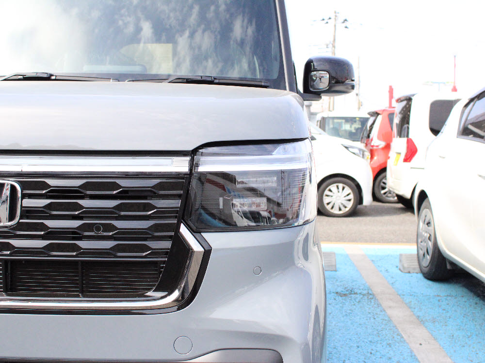 ホンダ　Ｎ ＢＯＸカスタム　コーディネートスタイル 8インチナビ8枚目