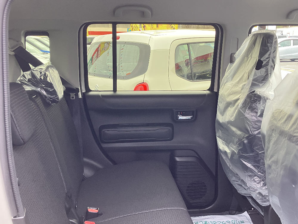 スズキ　ハスラー タフワイルド 2WD ナビ付9枚目