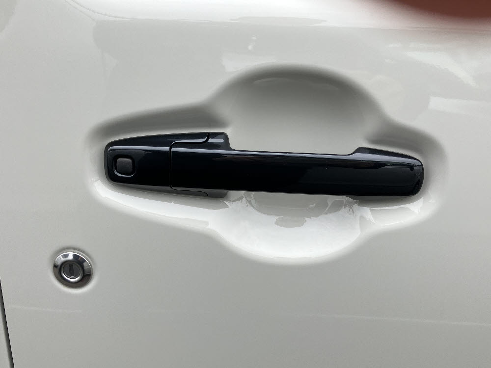 スズキ　ハスラー タフワイルド 2WD ナビ付10枚目