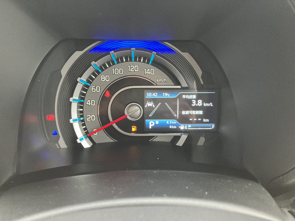 スズキ　ハスラー タフワイルド 2WD ナビ付19枚目