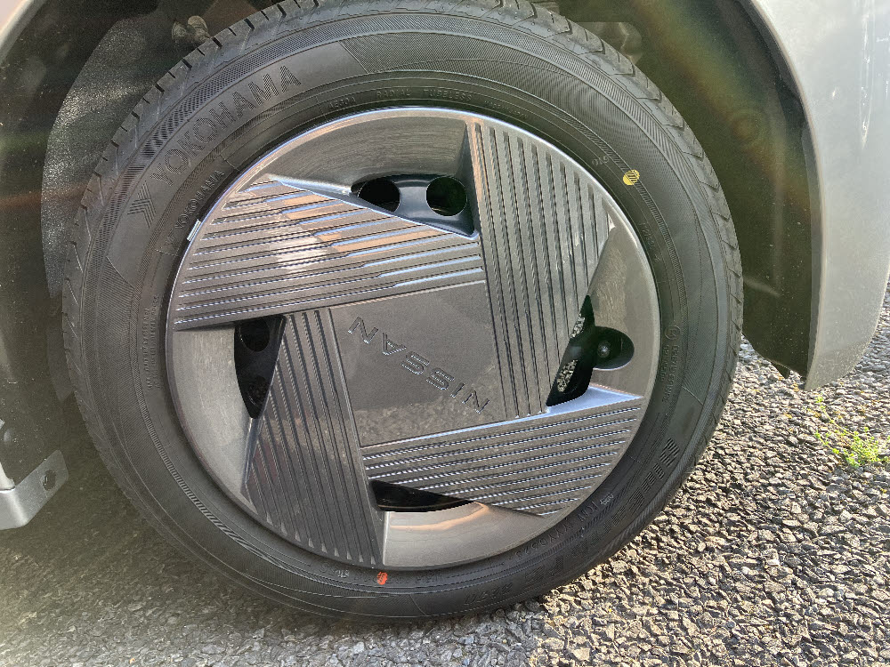 ニッサン　ルークス　X　9枚目