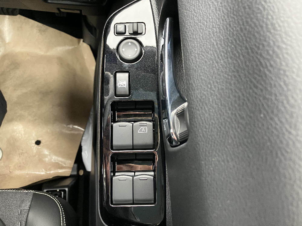 ミツビシ　デリカミニ　G ODレス15枚目