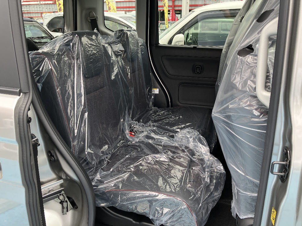 スズキ　スペーシアカスタム HYBRID XSナビ付11枚目