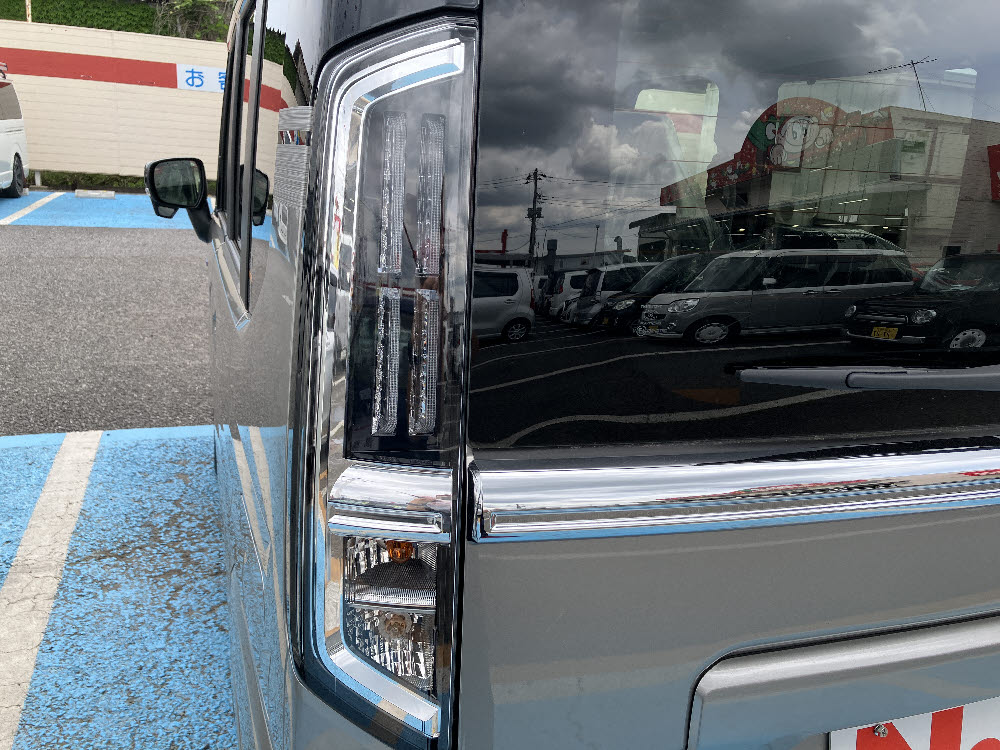 スズキ　スペーシアカスタム HYBRID XSナビ付16枚目