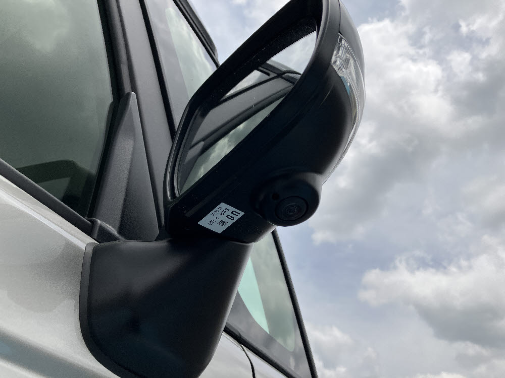 スズキ　スペーシアカスタム HYBRID XSナビ付8枚目