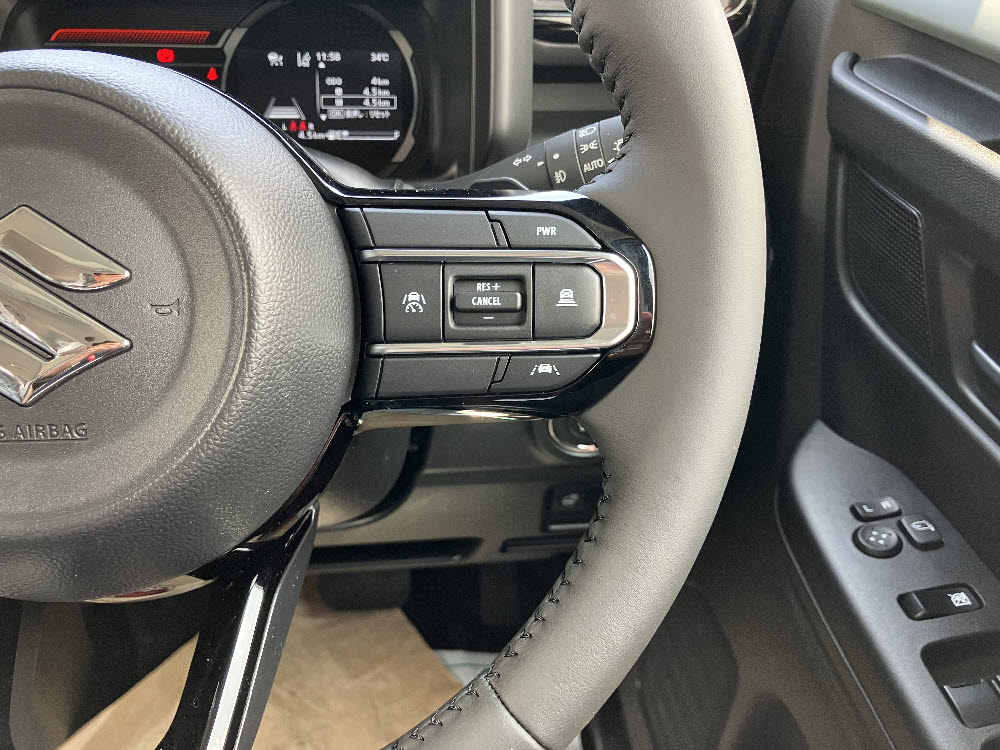 スズキ　スペーシアギアXZターボ2WD 全方位ナビ13枚目