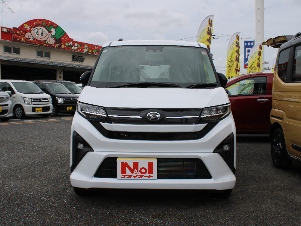 ダイハツ　ムーヴ　RS　9インチDO1枚目