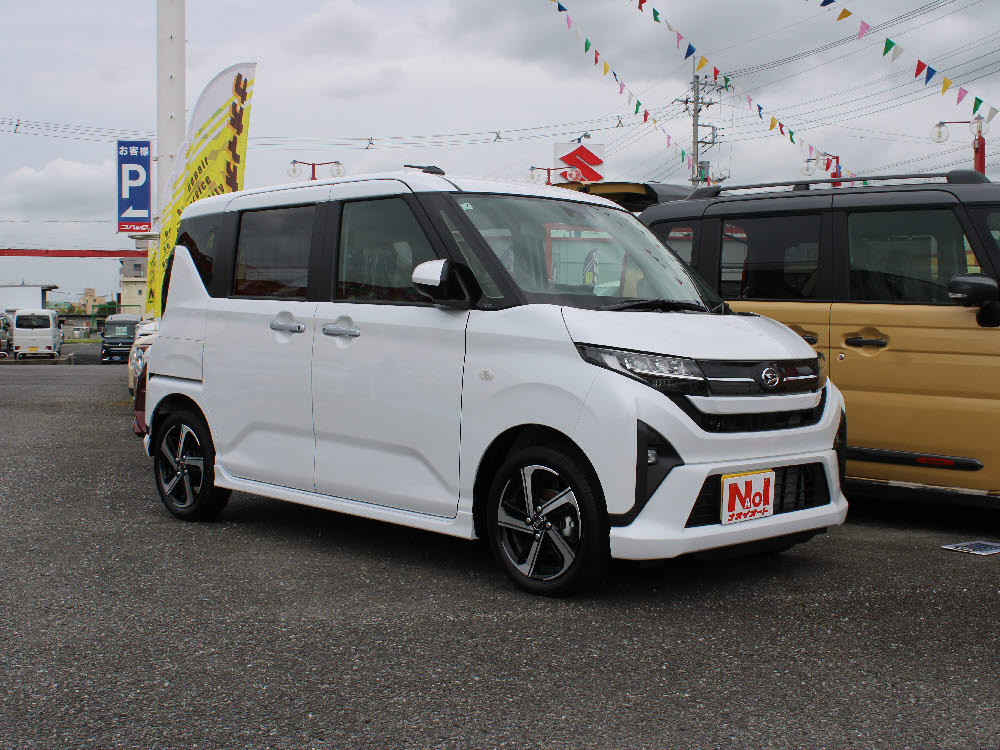 ダイハツ　ムーヴ　RS　9インチDO2枚目