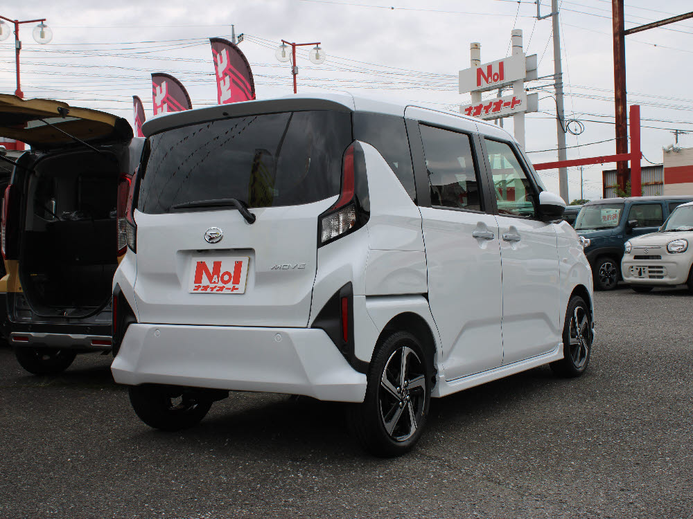 ダイハツ　ムーヴ　RS　9インチDO4枚目