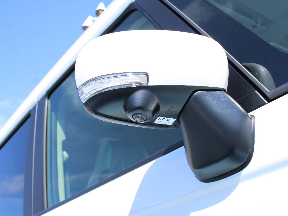 スズキ　スペーシアカスタム HYBRID XS ナビ付11枚目