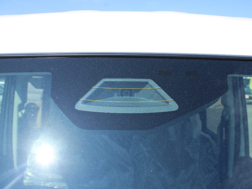 スズキ　スペーシアカスタム HYBRID XS ナビ付12枚目