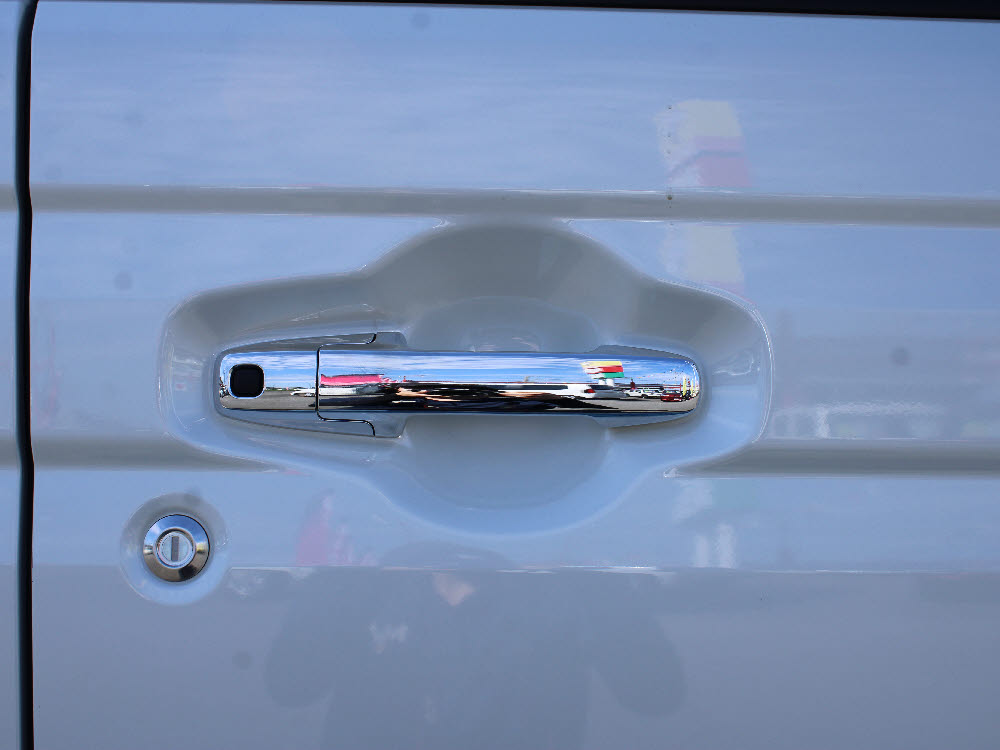 スズキ　スペーシアカスタム HYBRID XS ナビ付15枚目