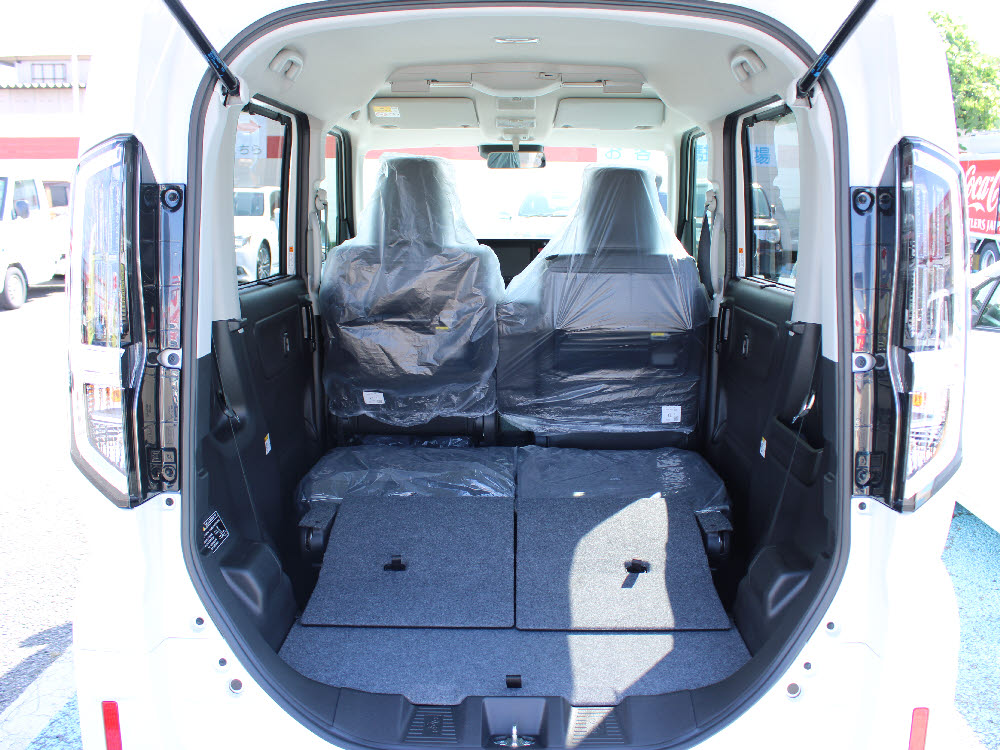 スズキ　スペーシアカスタム HYBRID XS ナビ付16枚目