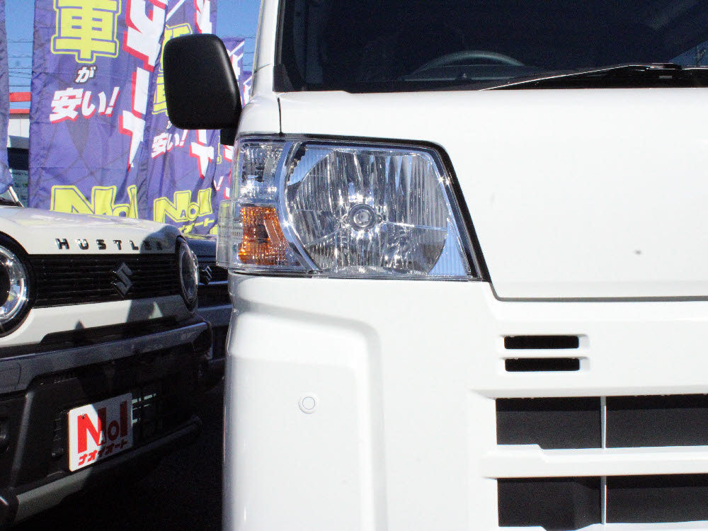 ダイハツ　ハイゼットカーゴ　デラックス9枚目