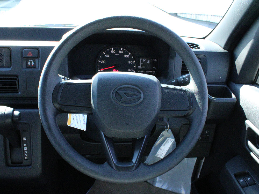 ダイハツ　ハイゼットカーゴ　デラックス19枚目