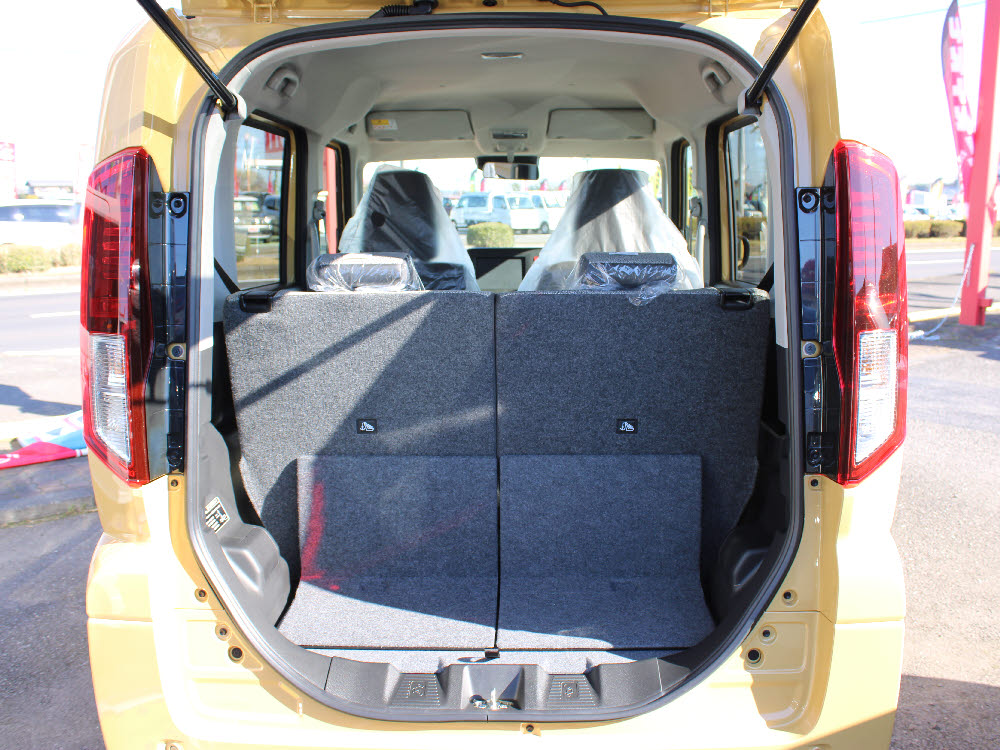 スズキ　スペーシア　G　2WD12枚目