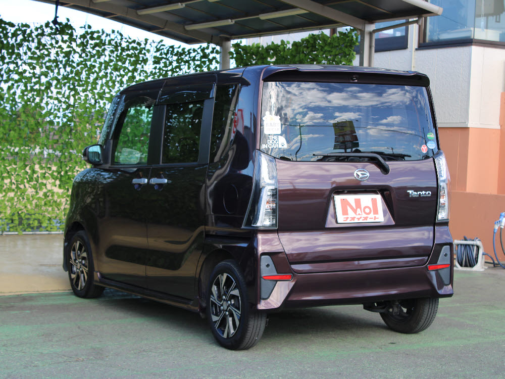 ダイハツ タントカスタム X6枚目