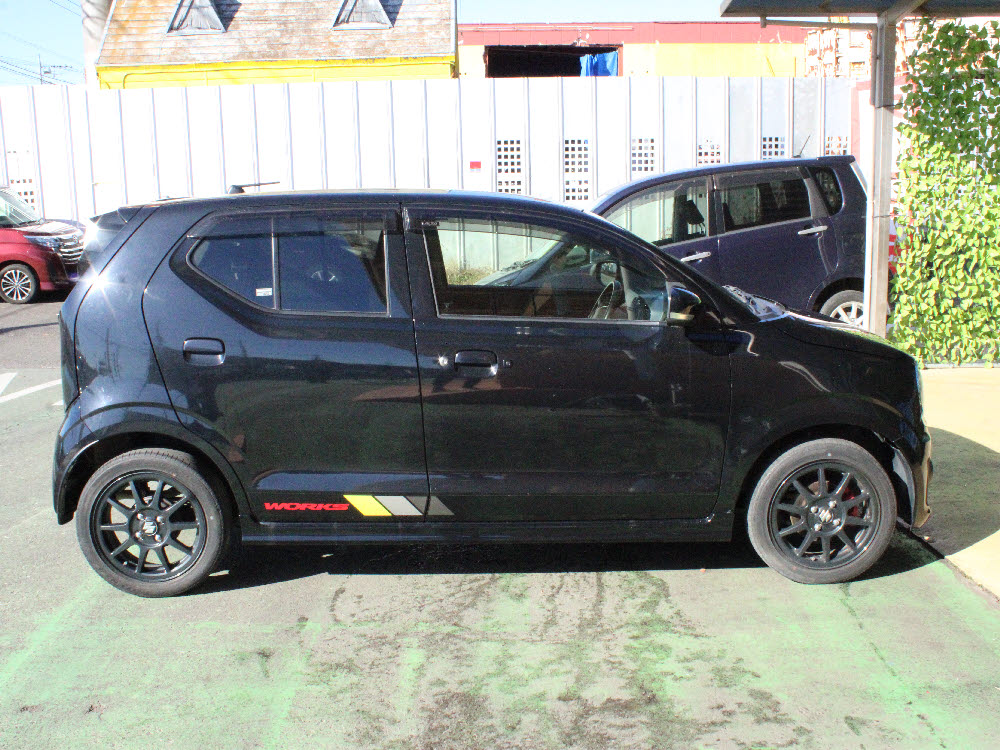 スズキ　アルト　ワークス　ベースグレード3枚目