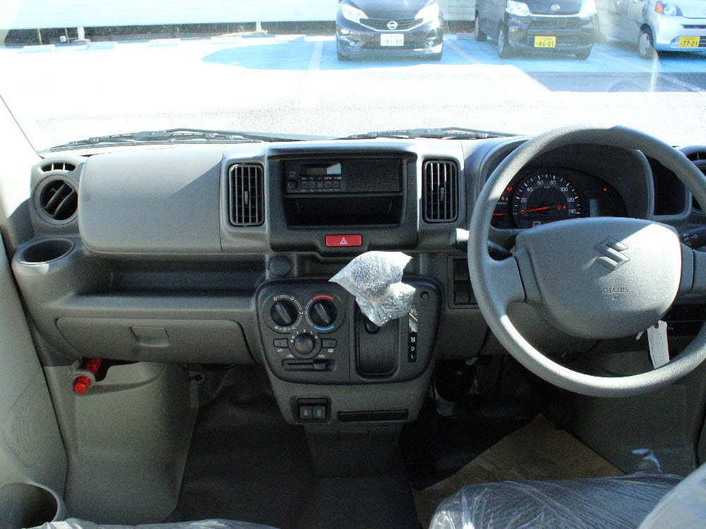 スズキ　エブリィバン PAリミテッド　2WD　CVT17枚目