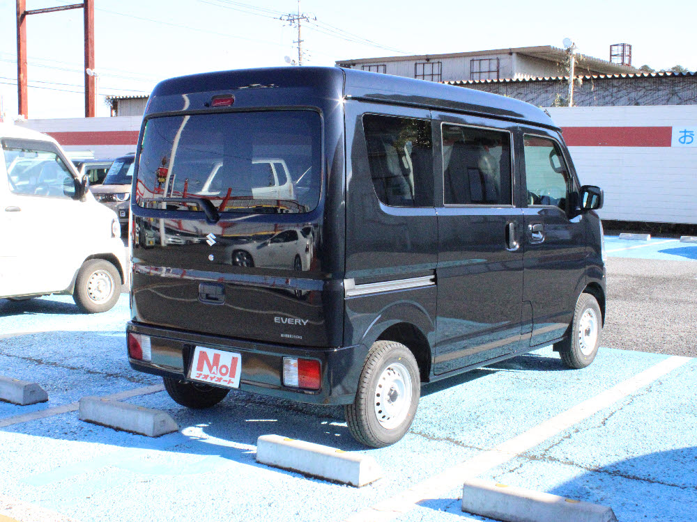 スズキ　エブリィバン PAリミテッド　2WD　CVT4枚目