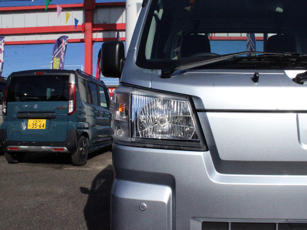 ダイハツ　ハイゼットトラック　スタンダード　CVT9枚目