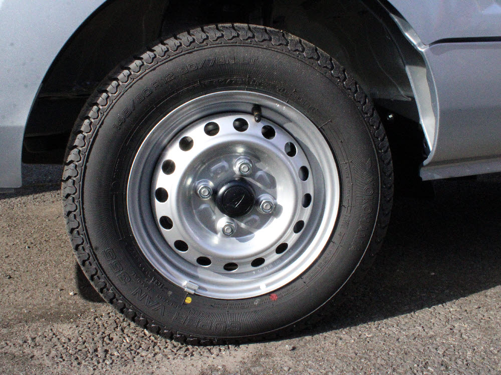 ダイハツ　ハイゼットトラック　スタンダード　CVT13枚目